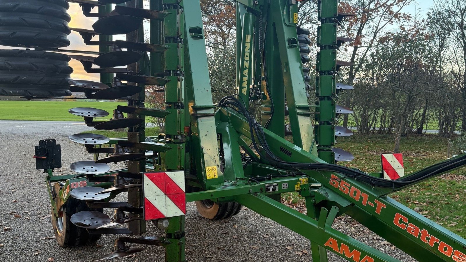 Kreiselegge van het type Amazone CATROS 5501 T med MATRIX valse, Gebrauchtmaschine in Kjellerup (Foto 3)