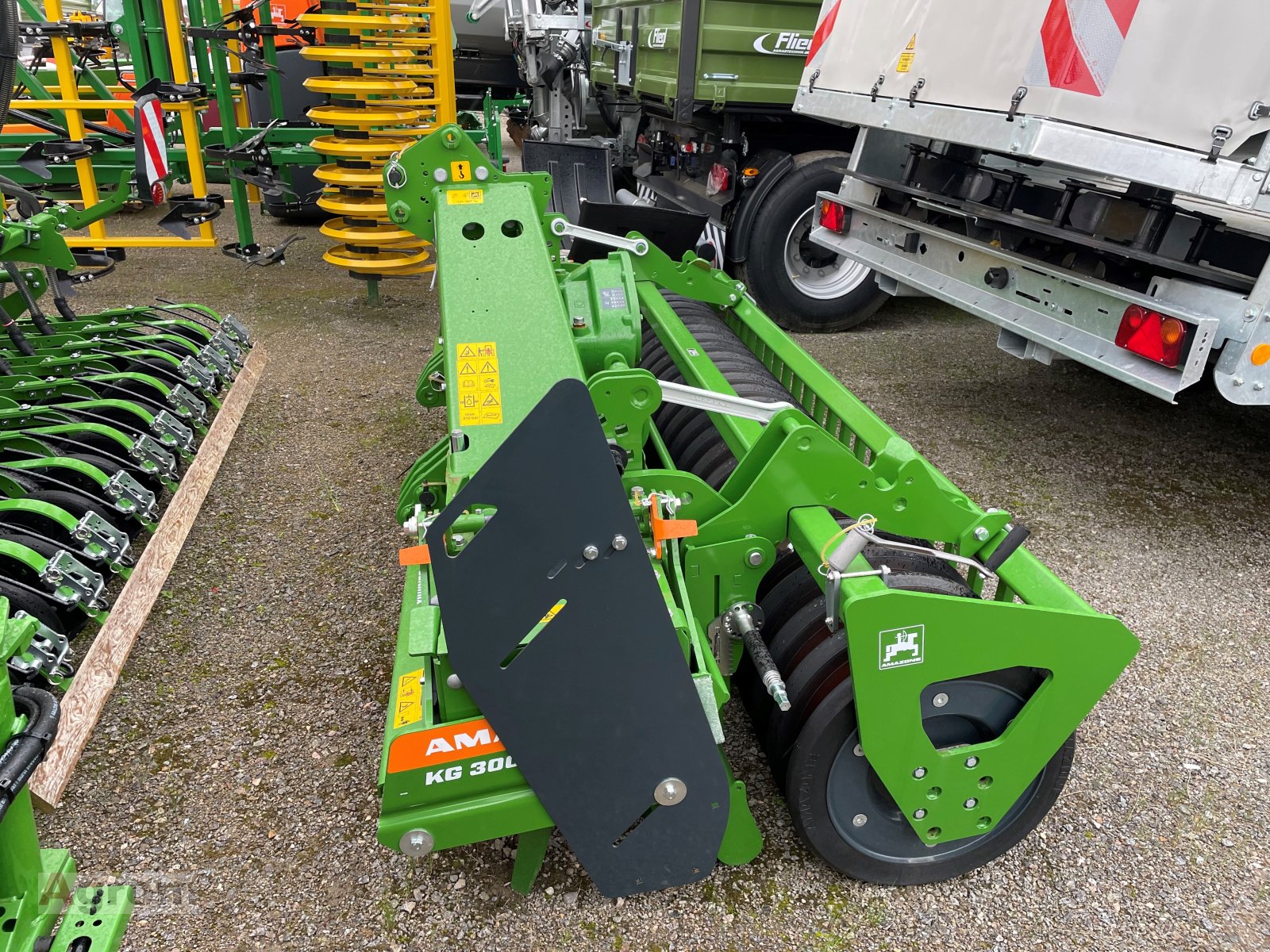 Kreiselegge des Typs Amazone KG 3001 Spezial Cultimix, Neumaschine in Meißenheim-Kürzell (Bild 3)