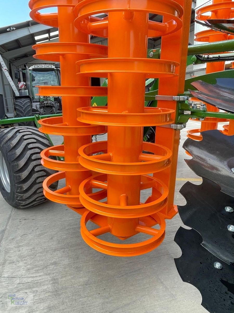 Kreiselegge des Typs Amazone Kompaktscheibenegge Catros XL 5003-2, Neumaschine in Deutsch-Wagram (Bild 4)