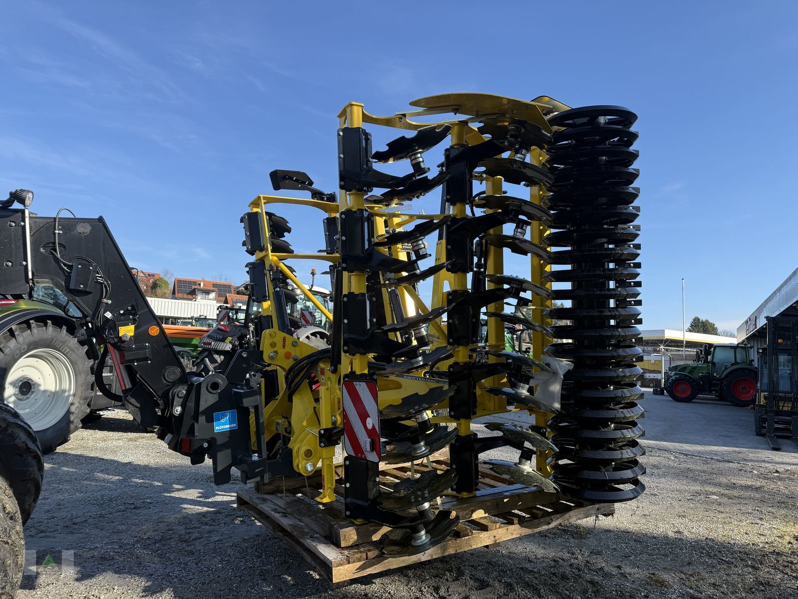 Kreiselegge of the type Bednar SWIFTERDISC XN 5000, Neumaschine in Markt Hartmannsdorf (Picture 1)