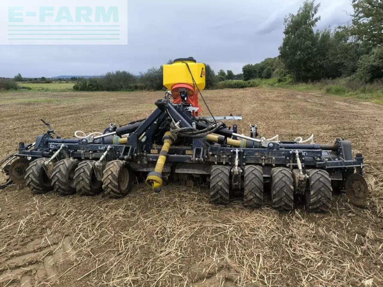 Kreiselegge Türe ait Breviglieri maxidoble v500, Gebrauchtmaschine içinde CHAUVONCOURT (resim 1)