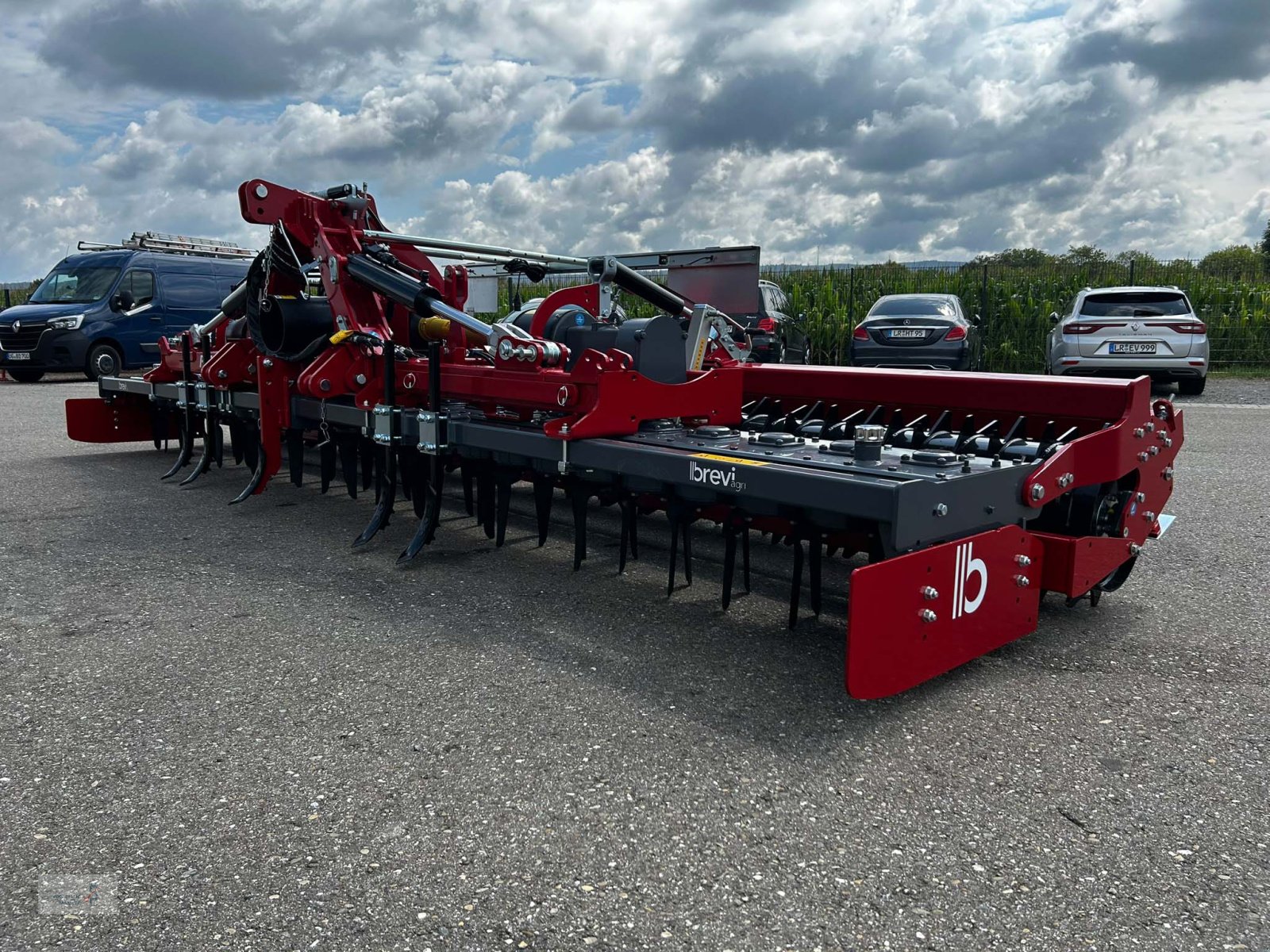 Kreiselegge of the type Breviglieri P24F600, Neumaschine in Mahlberg-Orschweier (Picture 4)