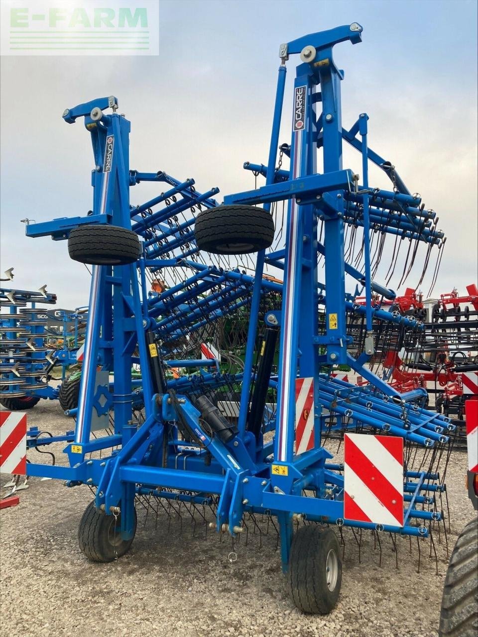 Kreiselegge des Typs Carré etrille 12m, Gebrauchtmaschine in CHEMINOT (57 - MOSELLE) (Bild 2)