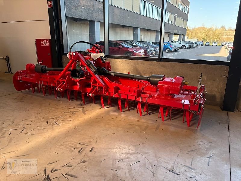 Kreiselegge des Typs Concept Perugini SH 500, Neumaschine in Colmar-Berg (Bild 1)