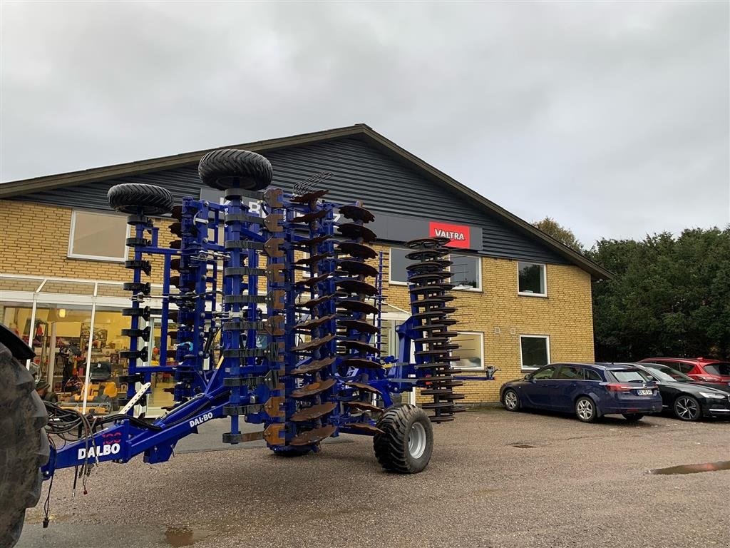 Kreiselegge des Typs Dalbo MAXI DISC 600 Spar 40000 kr. har kun kørt 60 HA., Gebrauchtmaschine in Sakskøbing (Bild 9)