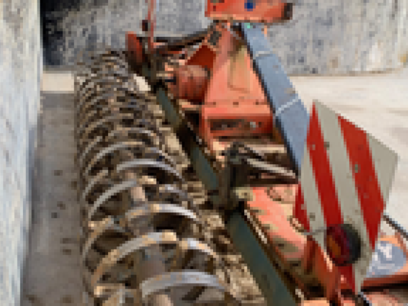 Kreiselegge des Typs EMY ELENFER CA40, Gebrauchtmaschine in Ergoldsbach (Bild 1)