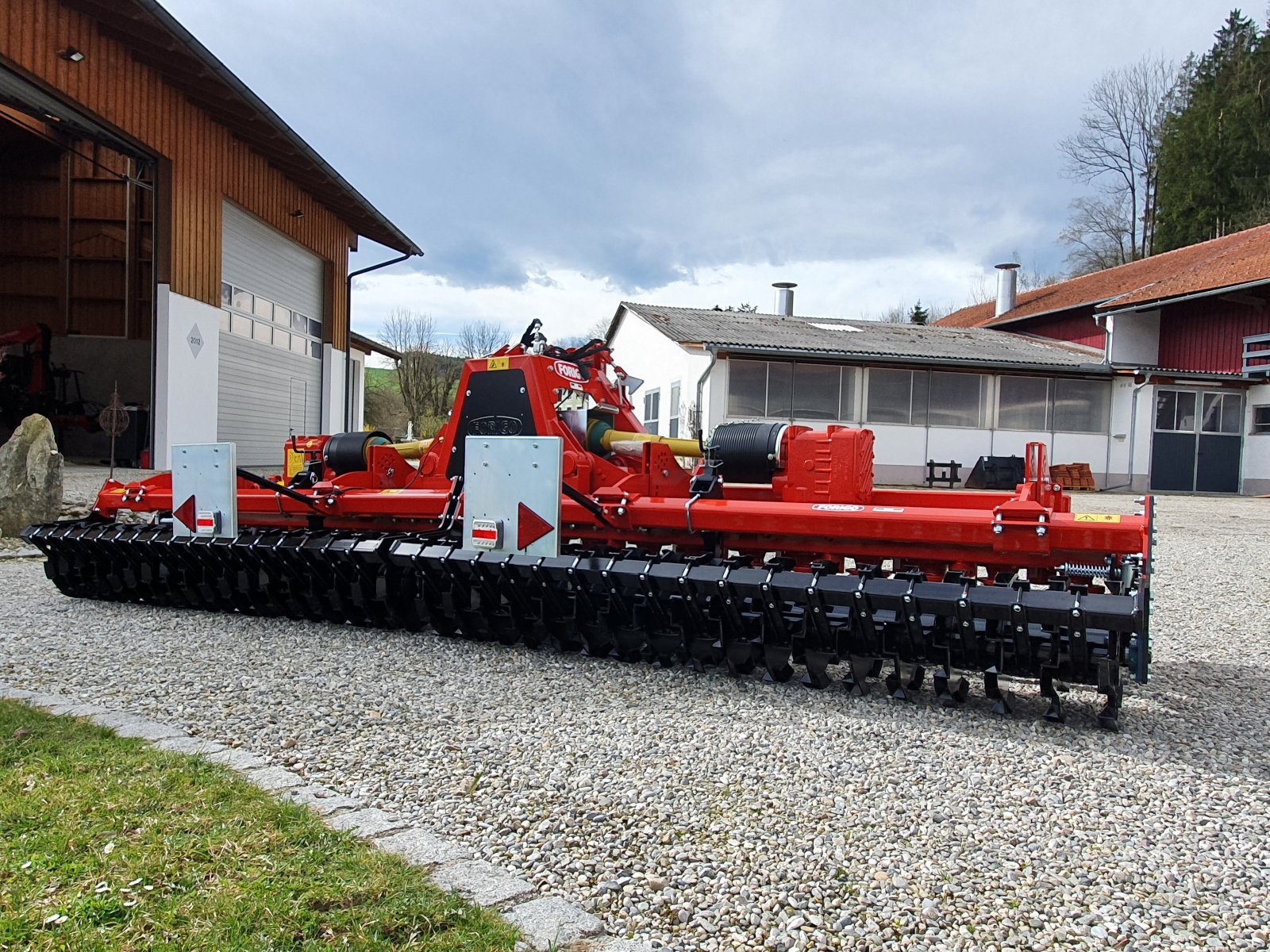 Kreiselegge des Typs Forigo FR130-500, Neumaschine in Oberornau (Bild 3)