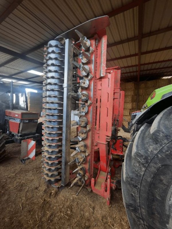 Kreiselegge des Typs Gaspardo AQUILA 6000, Gebrauchtmaschine in CHEMAUDIN ET VAUX (Bild 1)