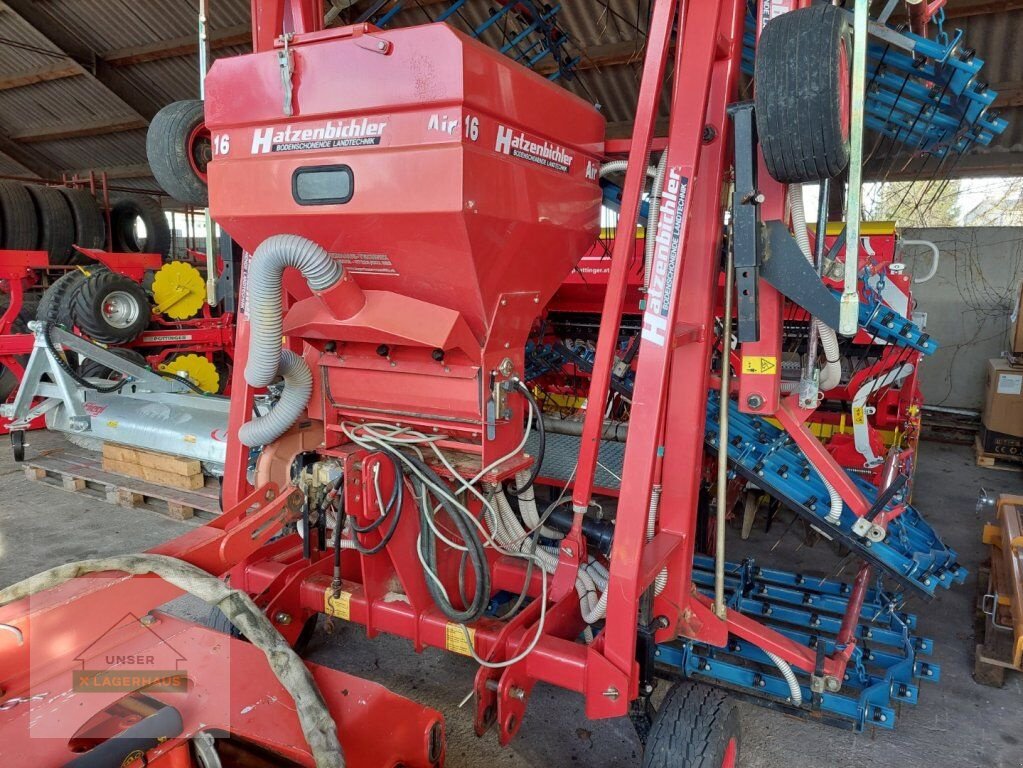 Kreiselegge del tipo Hatzenbichler STRIEGL 12M MIT HYDR.STREUER AIR 16, Gebrauchtmaschine en Haag (Imagen 5)