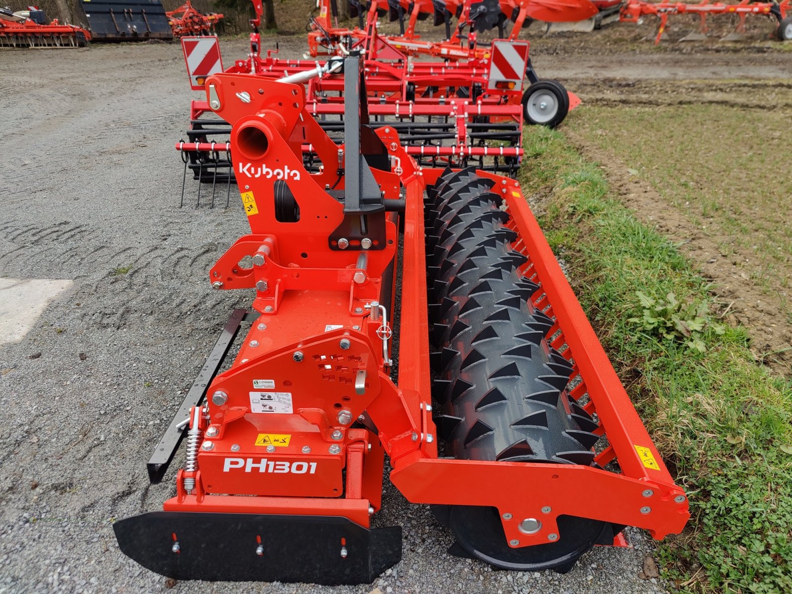 Kreiselegge des Typs Kubota Kreiselegge PH1301 3m (Kverneland M-Serie), Neumaschine in Eging am See (Bild 4)