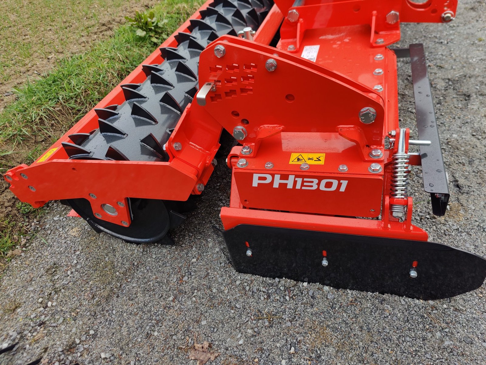 Kreiselegge des Typs Kubota Kreiselegge PH1301 3m (Kverneland M-Serie), Neumaschine in Eging am See (Bild 7)