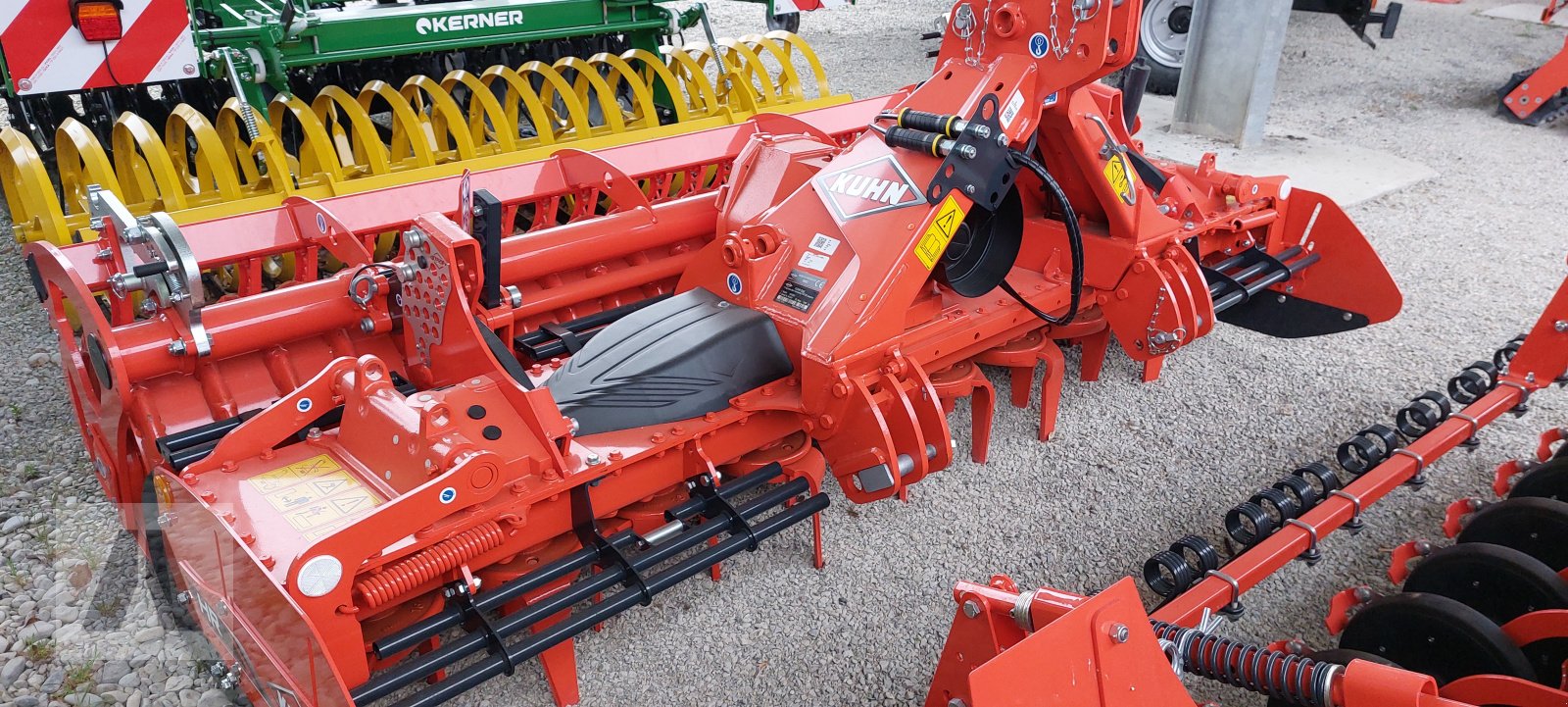 Kreiselegge Türe ait Kuhn HR 3020, Neumaschine içinde Schwabmünchen (resim 2)