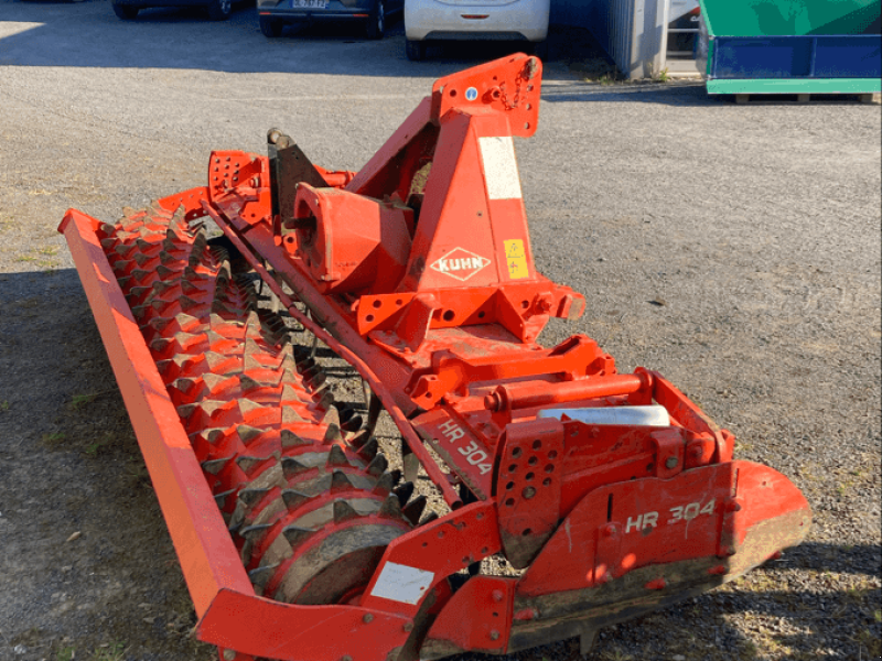 Kuhn HR 304 D, Gebrauchtmaschine, Baujahr: 2018 (Bild 1) Kreiselegge des Typs Kuhn HR 304 D, Gebrauchtmaschine in CINTHEAUX (Bild 1)