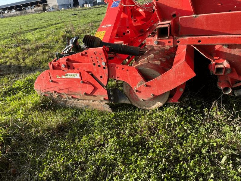 Kreiselegge typu Kuhn HR 4004 D, Gebrauchtmaschine v SAINT-GERMAIN DU PUY (Obrázek 3)