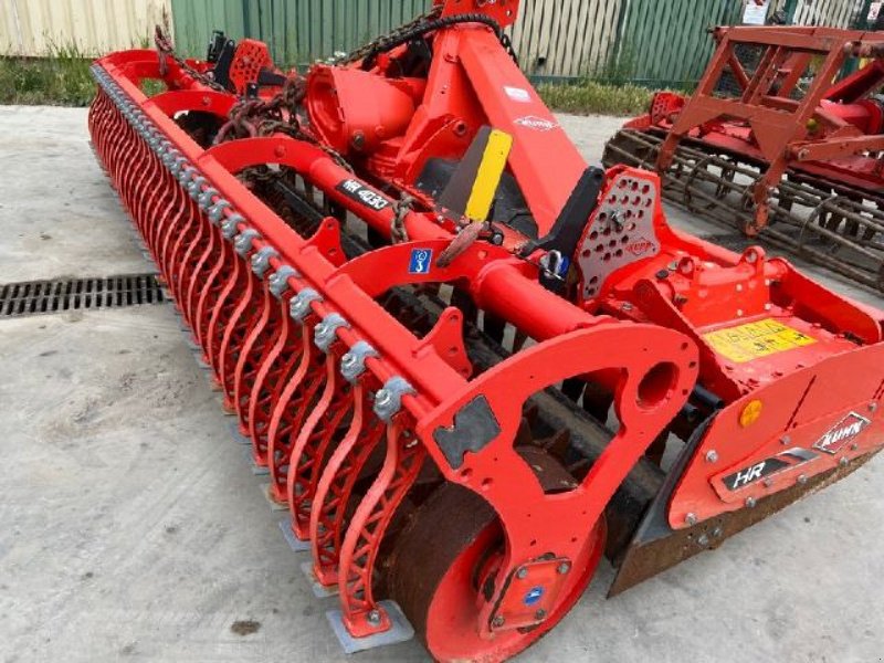 Kreiselegge tip Kuhn HR 4030, Gebrauchtmaschine in SAINT-HILAIRE-DE-BRETHMAS (Poză 1)