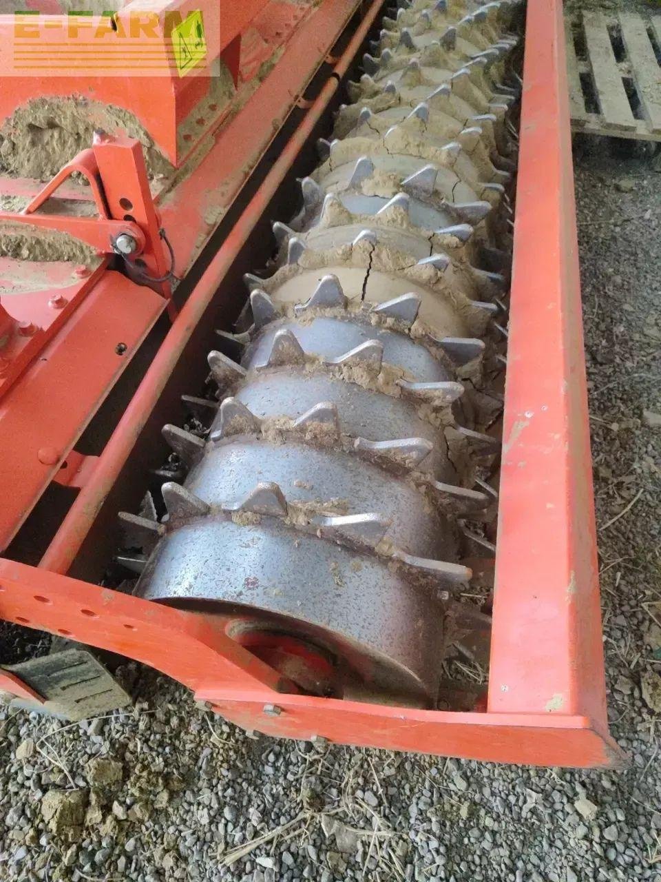 Kreiselegge tip Kuhn hr 6004 r, Gebrauchtmaschine in CHAUVONCOURT (Poză 7)