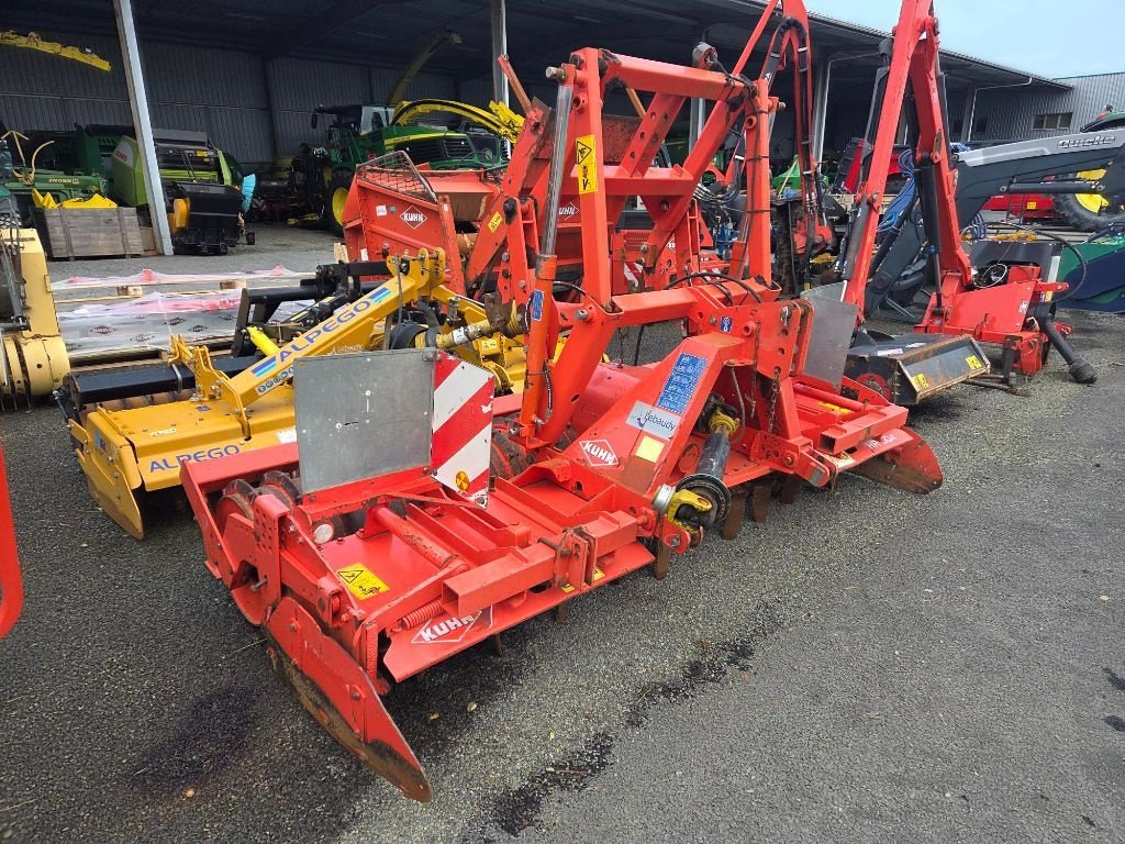 Kreiselegge Türe ait Kuhn Hr304, Gebrauchtmaschine içinde BRECEY (resim 1)