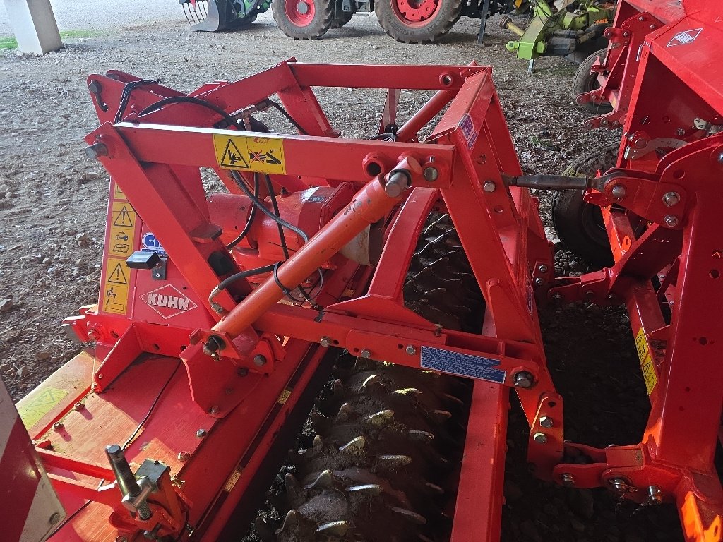 Kreiselegge tip Kuhn HR304D, Gebrauchtmaschine in Calmont (Poză 9)