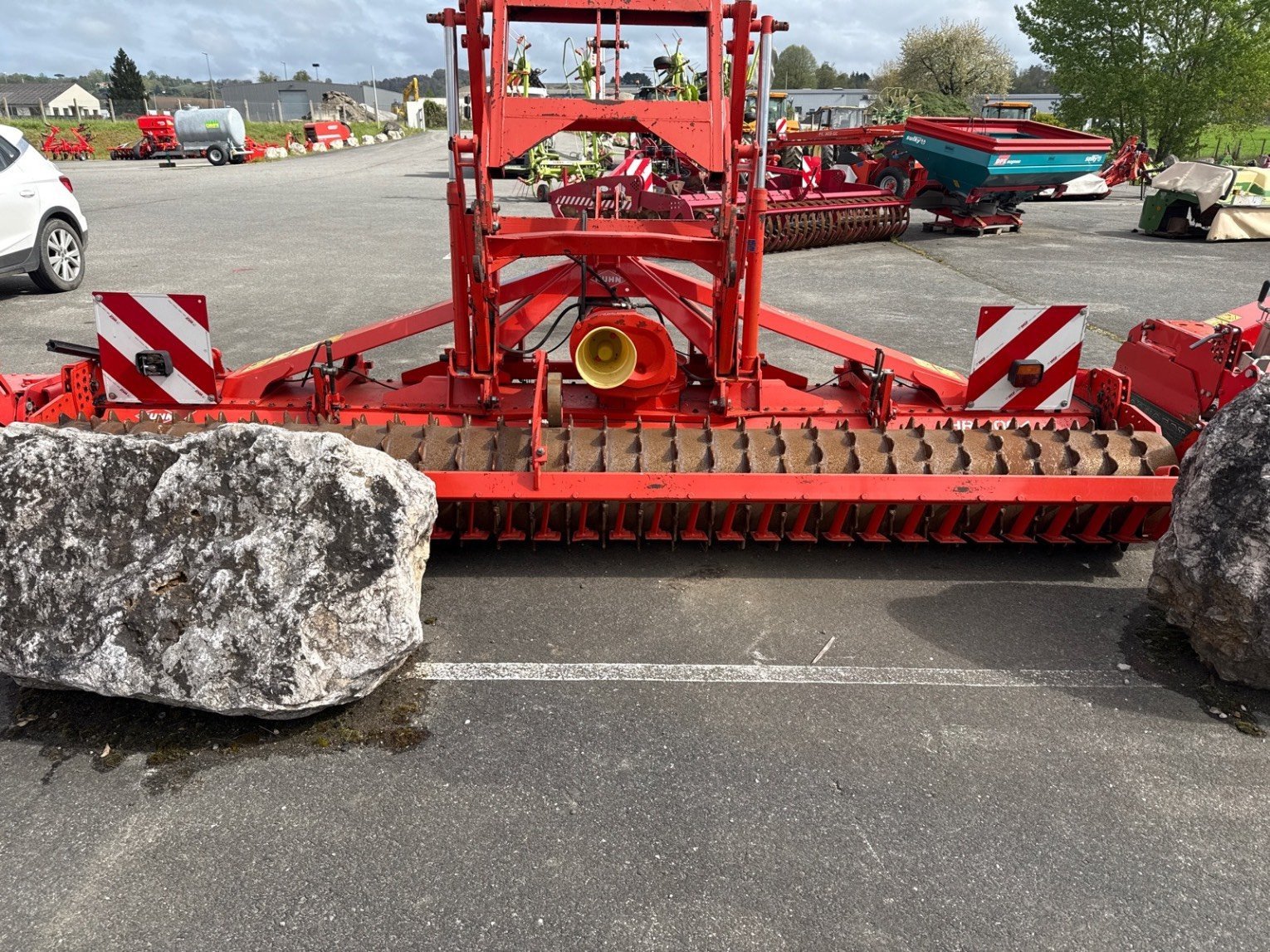 Kreiselegge typu Kuhn HR4004D, Gebrauchtmaschine v SAINT GAUDENS (Obrázek 7)