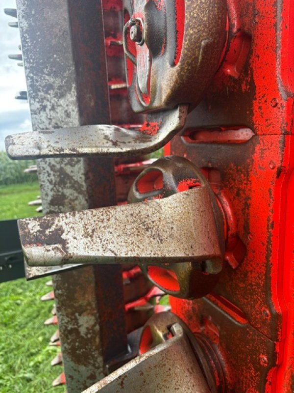 Kreiselegge Türe ait Kuhn HR6030R, Gebrauchtmaschine içinde Döggingen (resim 4)