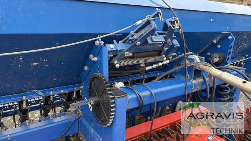 Kreiselegge типа Kuhn HRB 302 D, Gebrauchtmaschine в Werl-Oberbergstraße (Фотография 8)