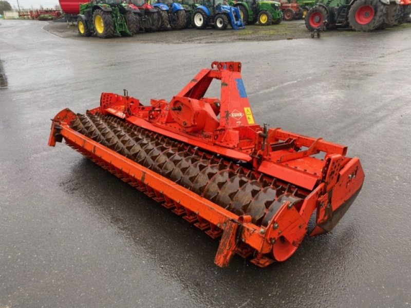 Kreiselegge tip Kuhn HRB303D, Gebrauchtmaschine in Wargnies Le Grand (Poză 4)