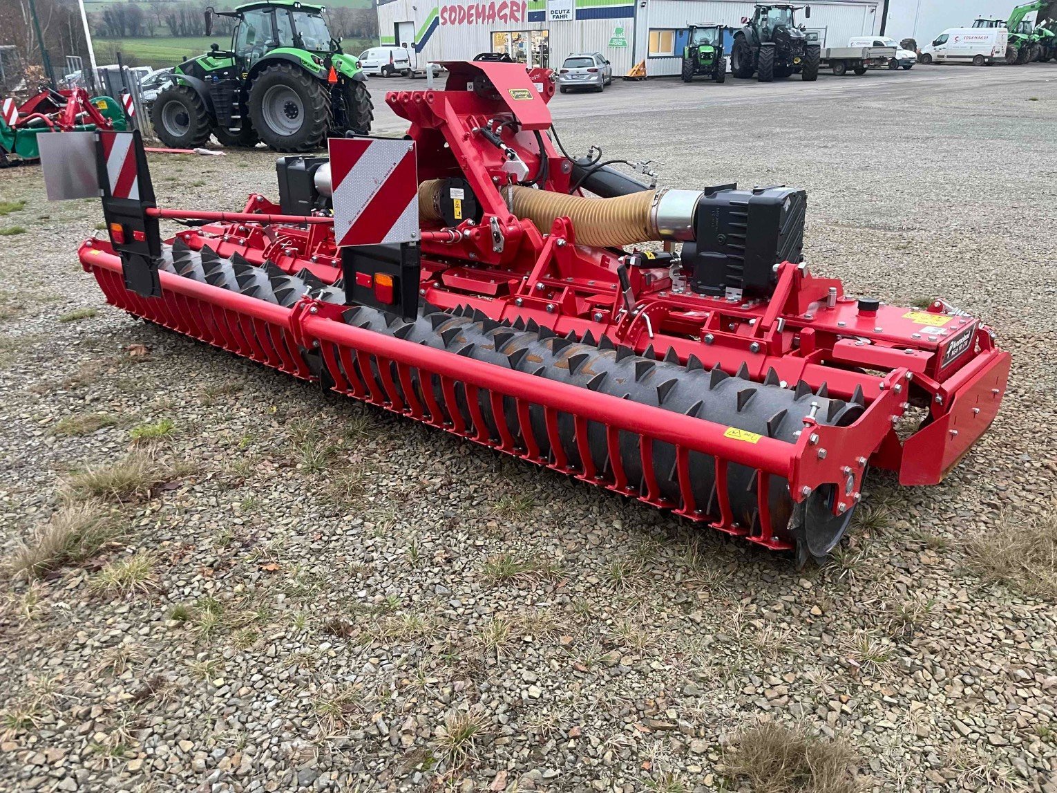 Kreiselegge tip Kverneland Herse rotative FOLD ADVANCE 4.5M Kverneland, Gebrauchtmaschine in SAINT CLAIR SUR ELLE (Poză 2)