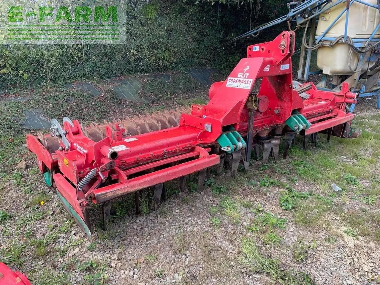 Kreiselegge типа Kverneland herse rotative ngs351 elite kverneland, Gebrauchtmaschine в ST CLAIR SUR ELLE (Фотография 2)