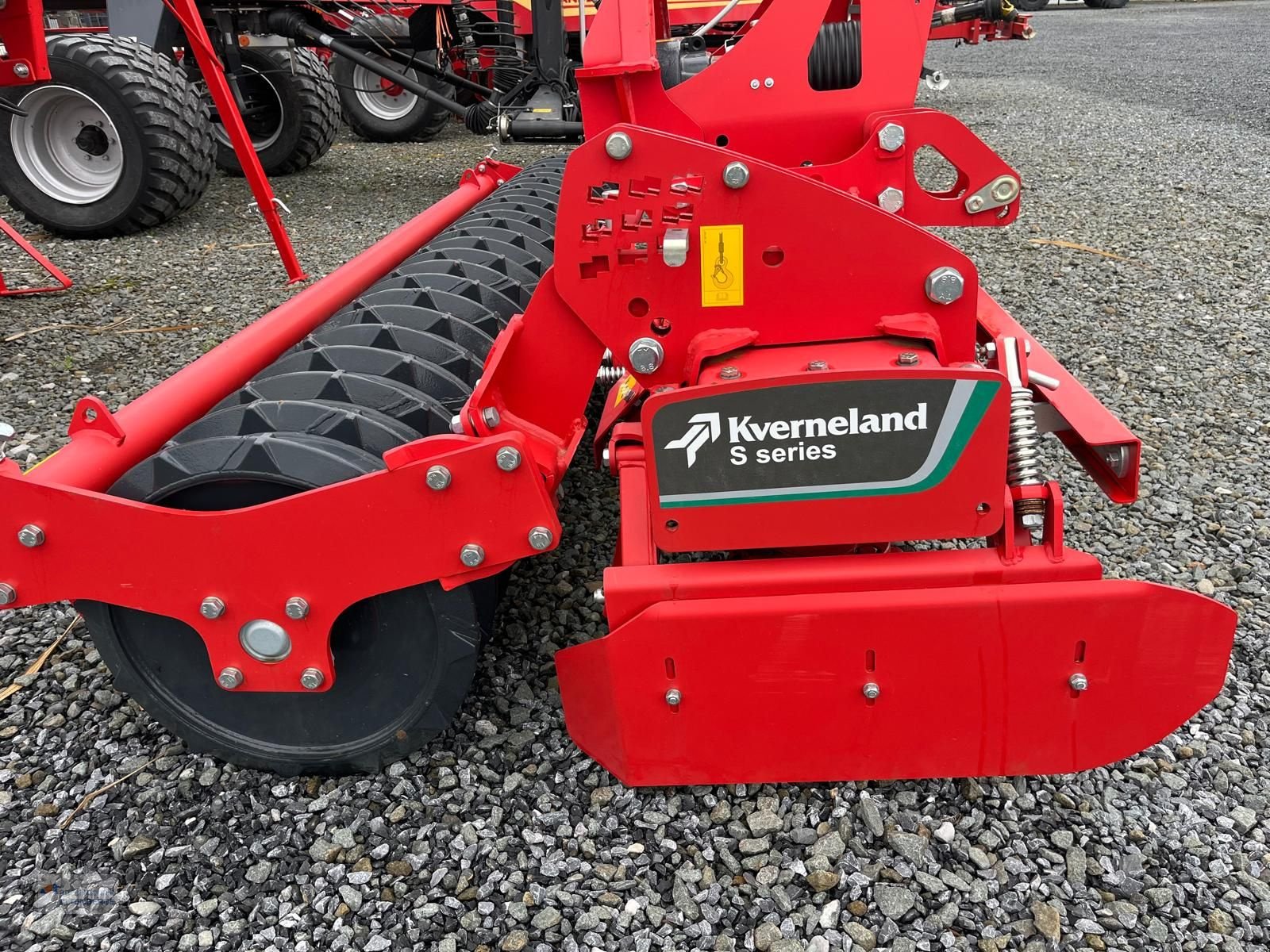 Kreiselegge des Typs Kverneland Kreiselegge S-Serie mit Actilinewalze, Neumaschine in Altenberge (Bild 6)
