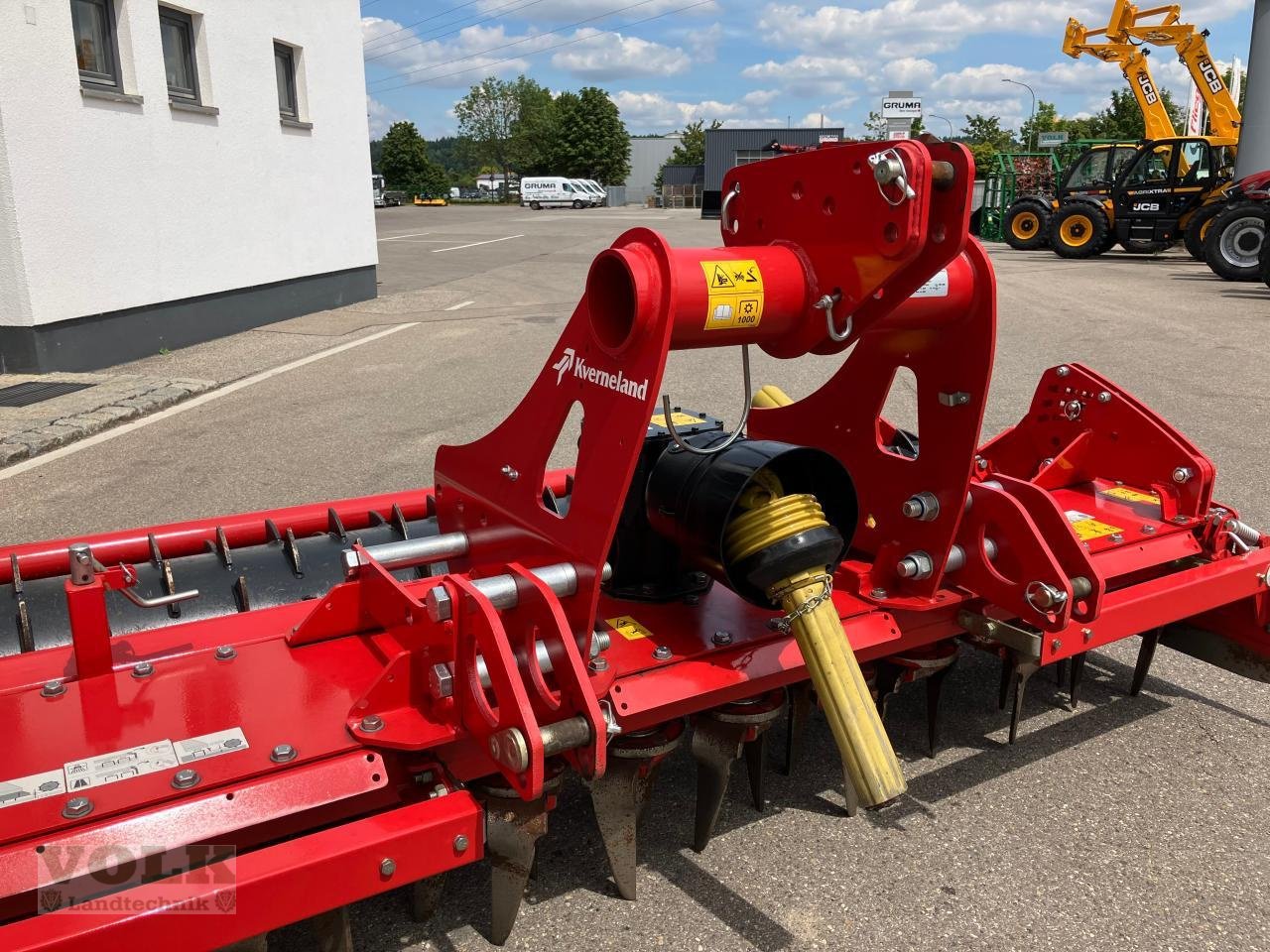 Kreiselegge of the type Kverneland NG 301 H, Neumaschine in Friedberg-Derching (Picture 10)