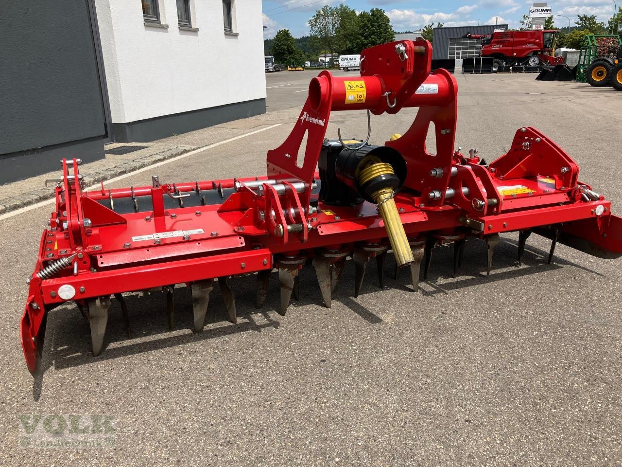 Kreiselegge of the type Kverneland NG 301 H, Neumaschine in Friedberg-Derching (Picture 11)