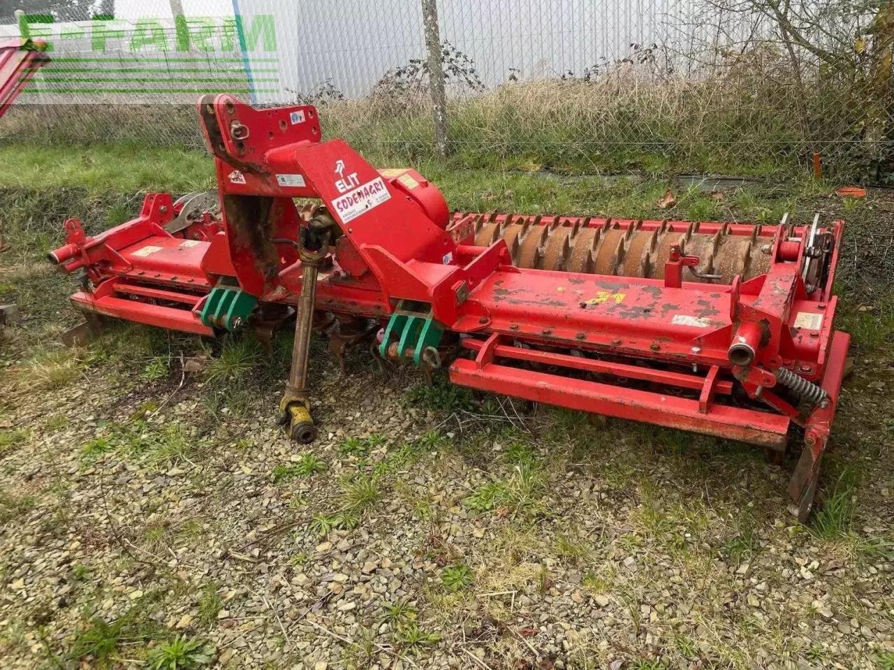 Kreiselegge tip Kverneland ngs351 elite, Gebrauchtmaschine in ST CLAIR SUR ELLE (Poză 1)