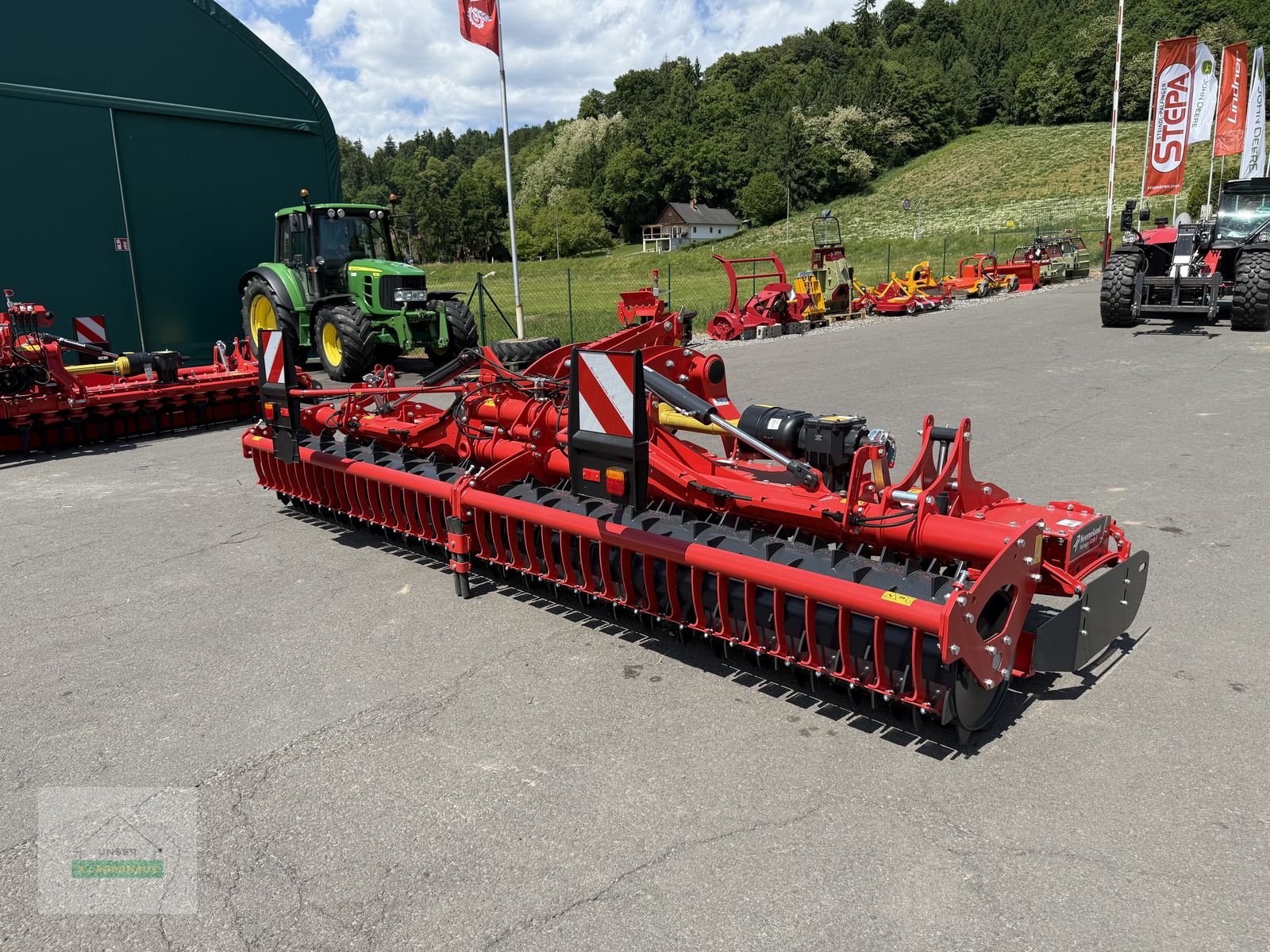 Kreiselegge of the type Kverneland Rotago 4050 F, Neumaschine in Feldbach (Picture 3)