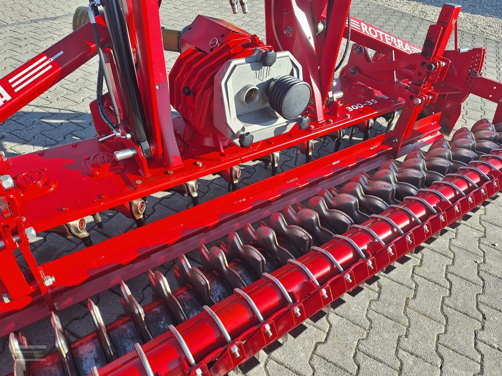 Kreiselegge des Typs Lely ROTERRA 300-35, Gebrauchtmaschine in Aurolzmünster (Bild 8)