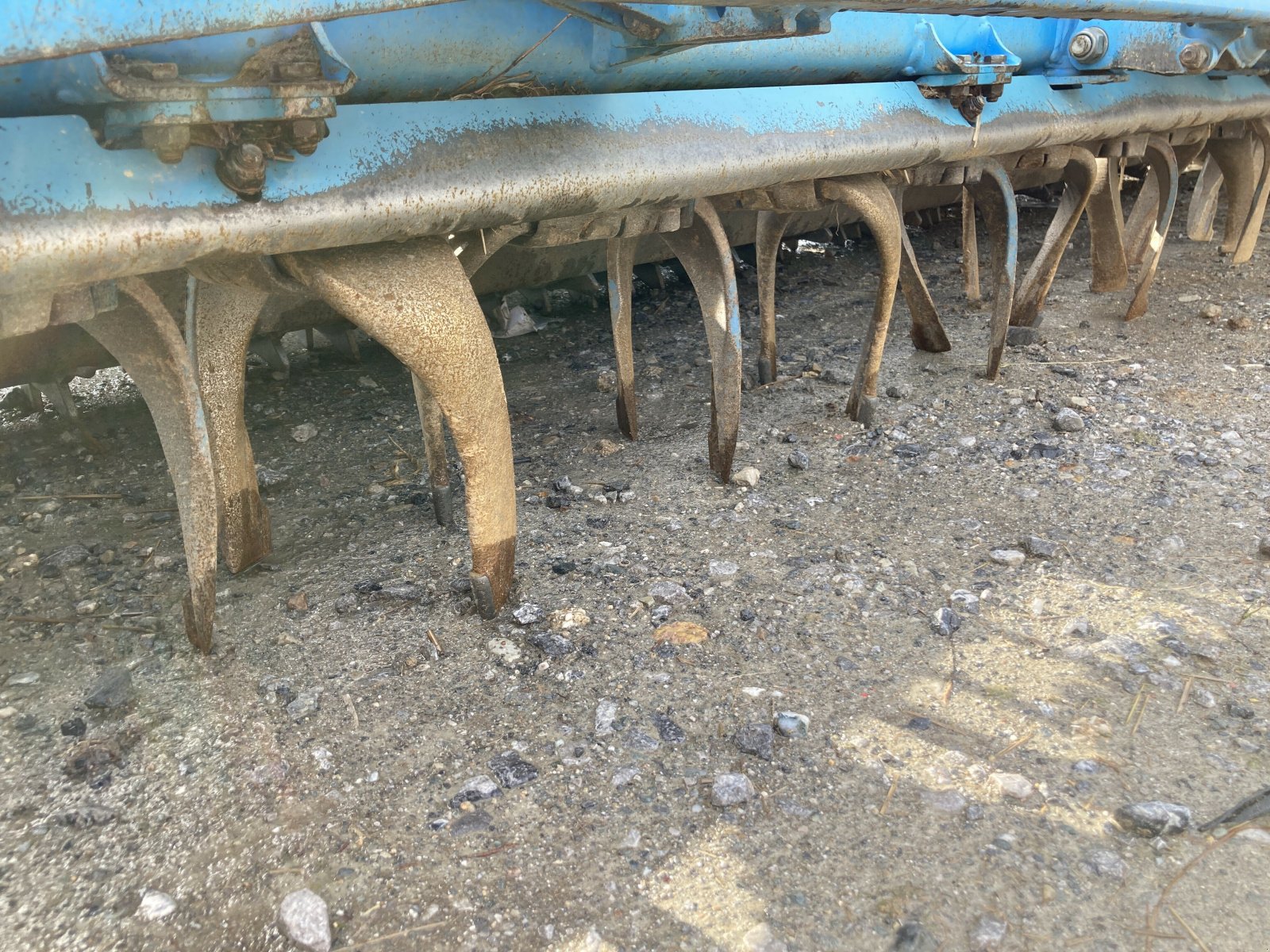 Kreiselegge του τύπου Lemken HERSE REPLIABLE ZIRKON 12/600, Gebrauchtmaschine σε ST CLEMENT DE LA PLACE (Φωτογραφία 8)