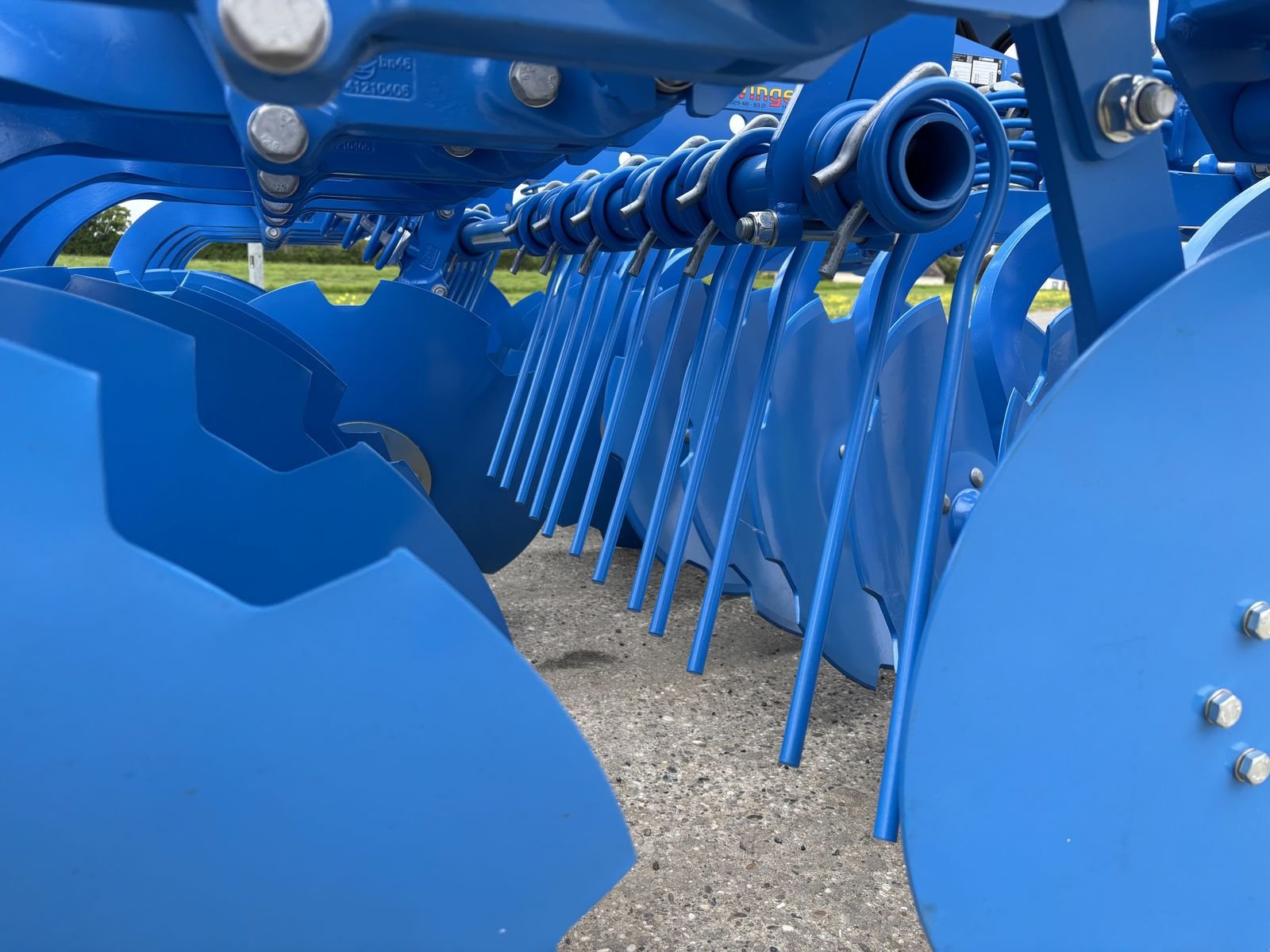 Kreiselegge of the type Lemken Rubin10 MR/300, Neumaschine in Starrein (Picture 12)