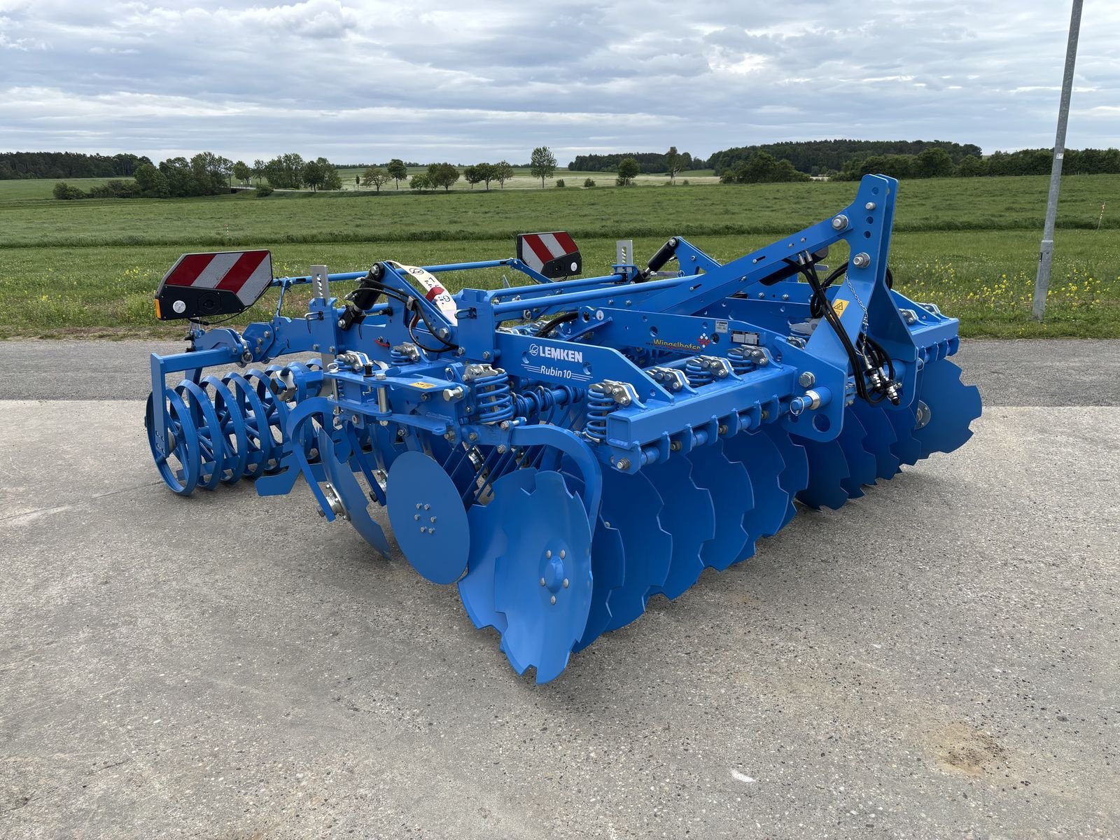 Kreiselegge of the type Lemken Rubin10 MR/300, Neumaschine in Starrein (Picture 15)