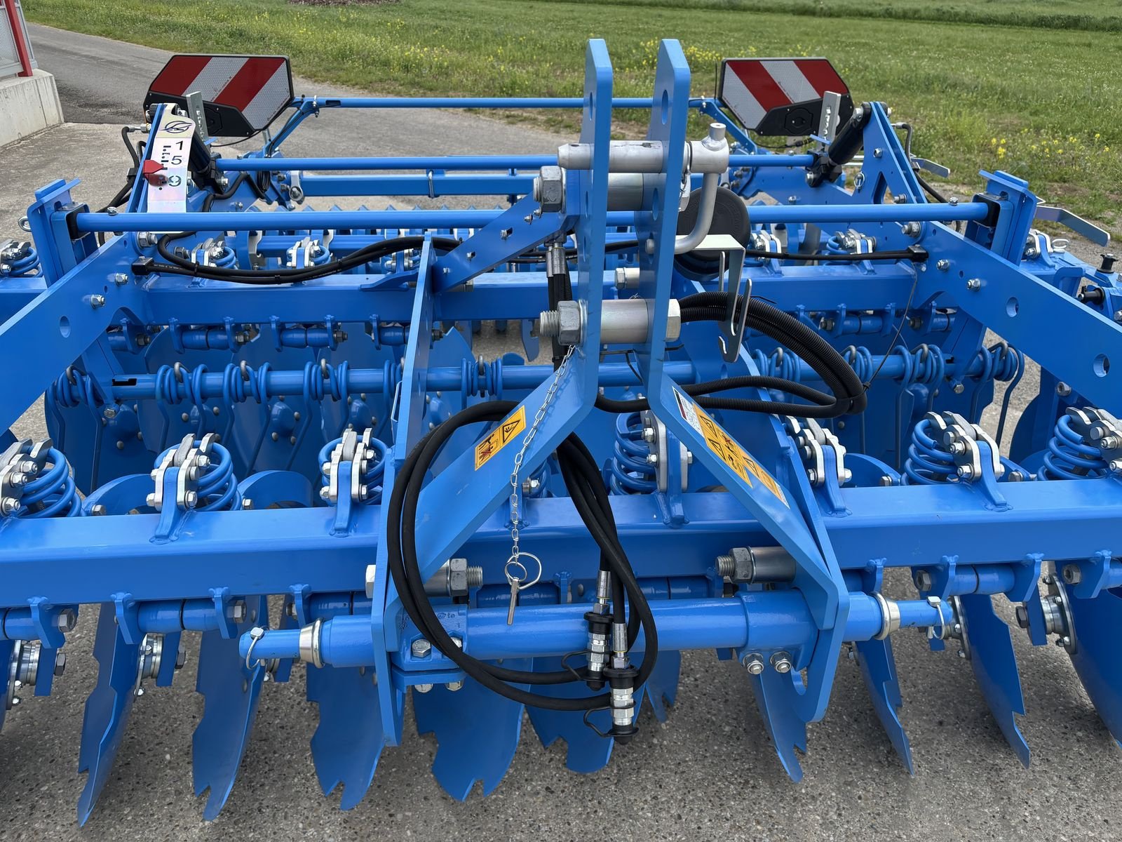 Kreiselegge of the type Lemken Rubin10 MR/300, Neumaschine in Starrein (Picture 16)