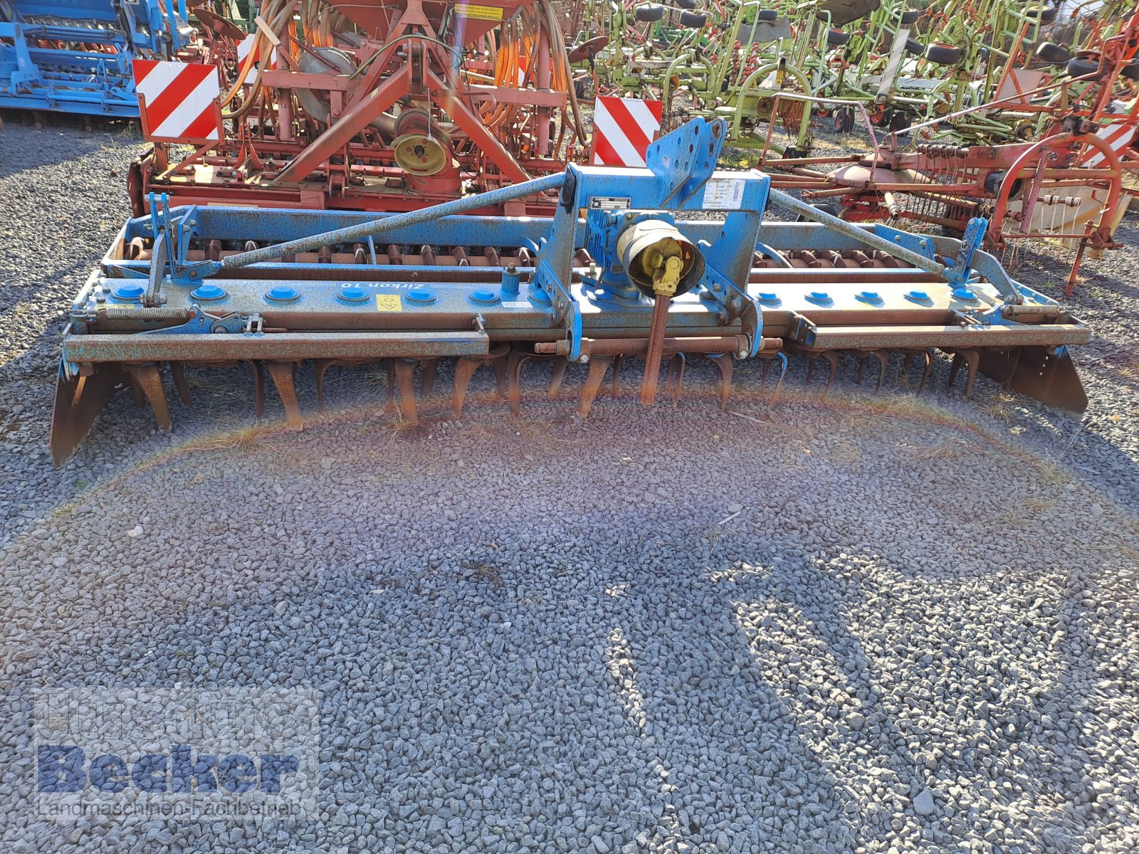 Kreiselegge des Typs Lemken Zirkon 10/400, Gebrauchtmaschine in Weimar-Niederwalgern (Bild 7)