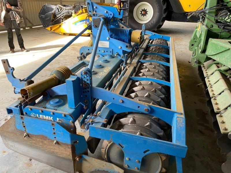 Kreiselegge typu Lemken ZIRKON 10, Gebrauchtmaschine v SAINT-GERMAIN DU PUY (Obrázek 2)