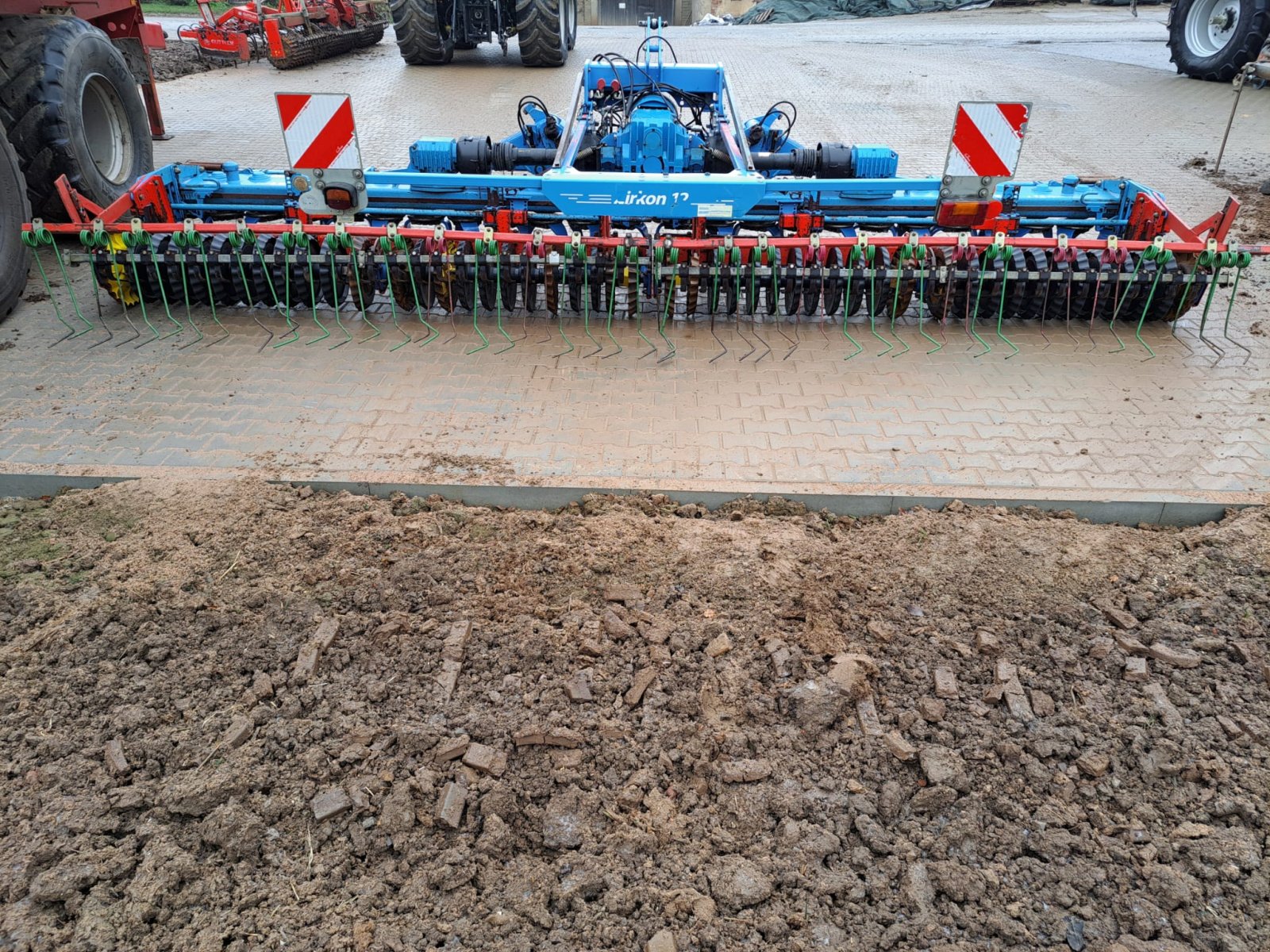 Kreiselegge of the type Lemken Zirkon 12/600, Gebrauchtmaschine in Bütthard (Picture 7)