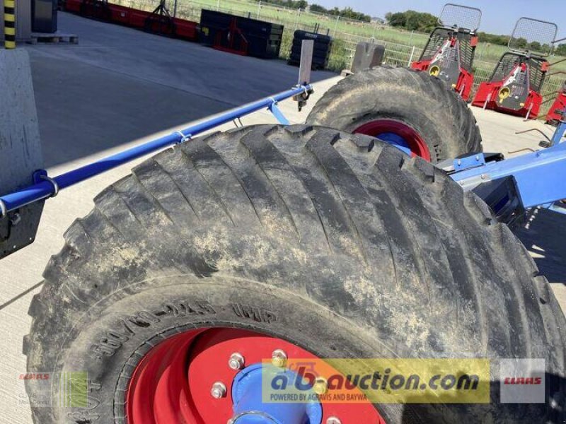 Kreiselegge des Typs Lemken ZIRKON 12 MIT FAHRWERK, Gebrauchtmaschine in Wassertrüdingen (Bild 4)