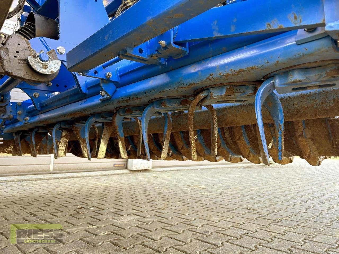 Kreiselegge of the type Lemken ZIRKON 8/300 + Saphir 10 ISOBUS, Gebrauchtmaschine in Homberg/Ohm - Maulbach (Picture 4)