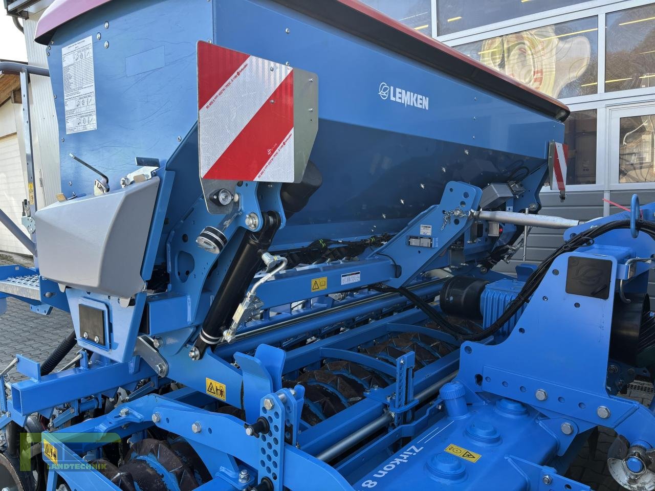 Kreiselegge of the type Lemken ZIRKON 8/300 + Saphir 10 ISOBUS, Gebrauchtmaschine in Homberg/Ohm - Maulbach (Picture 28)