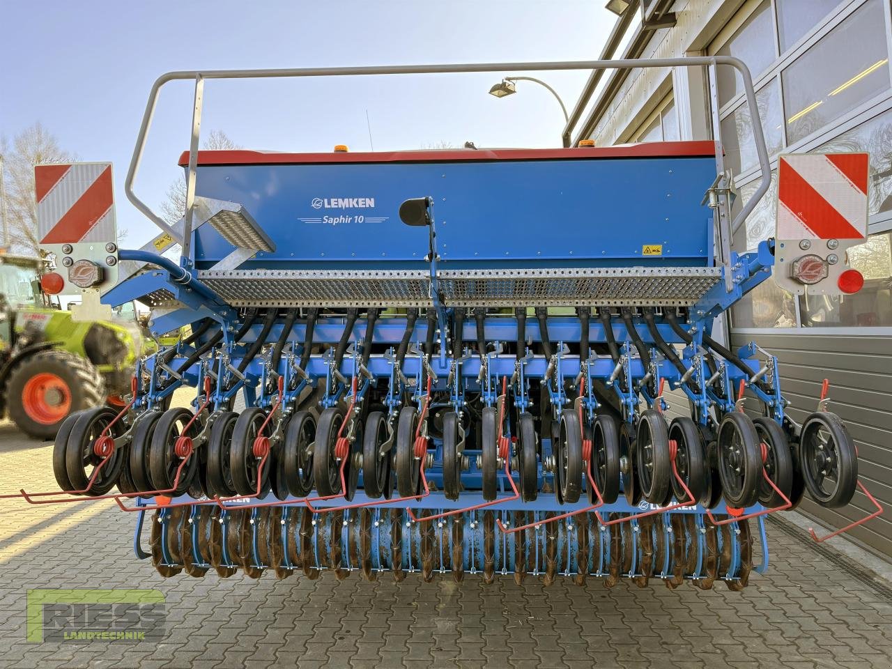 Kreiselegge typu Lemken ZIRKON 8/300 + Saphir 10 ISOBUS, Gebrauchtmaschine v Homberg/Ohm - Maulbach (Obrázek 3)