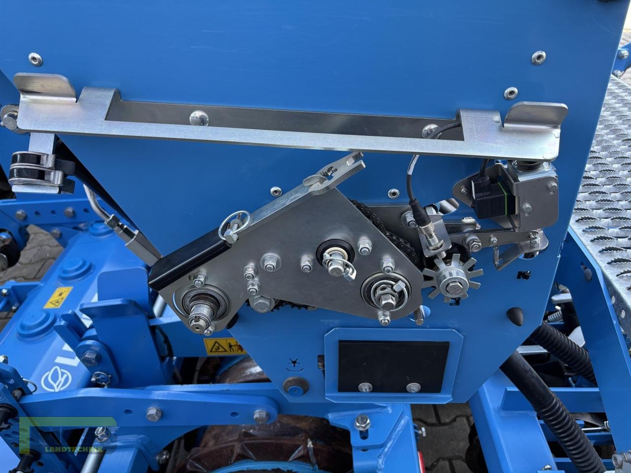 Kreiselegge typu Lemken ZIRKON 8/300 + Saphir 10 ISOBUS, Gebrauchtmaschine v Homberg/Ohm - Maulbach (Obrázek 12)