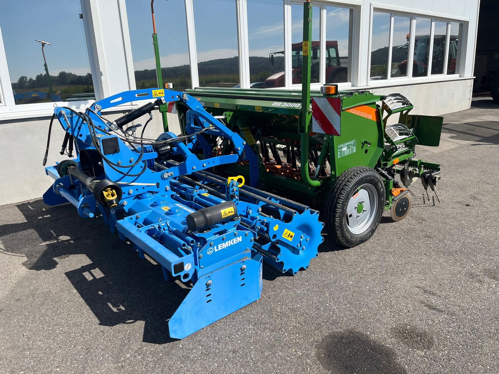 Kreiselegge des Typs Lemken Zirkon 8/300, Neumaschine in Harmannsdorf (Bild 23)