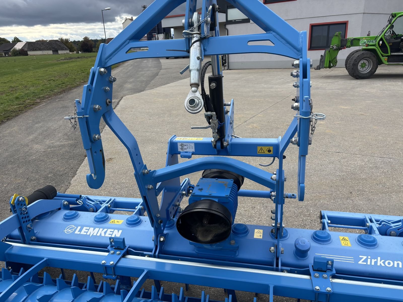 Kreiselegge des Typs Lemken Zirkon 8/300, Neumaschine in Starrein (Bild 14)