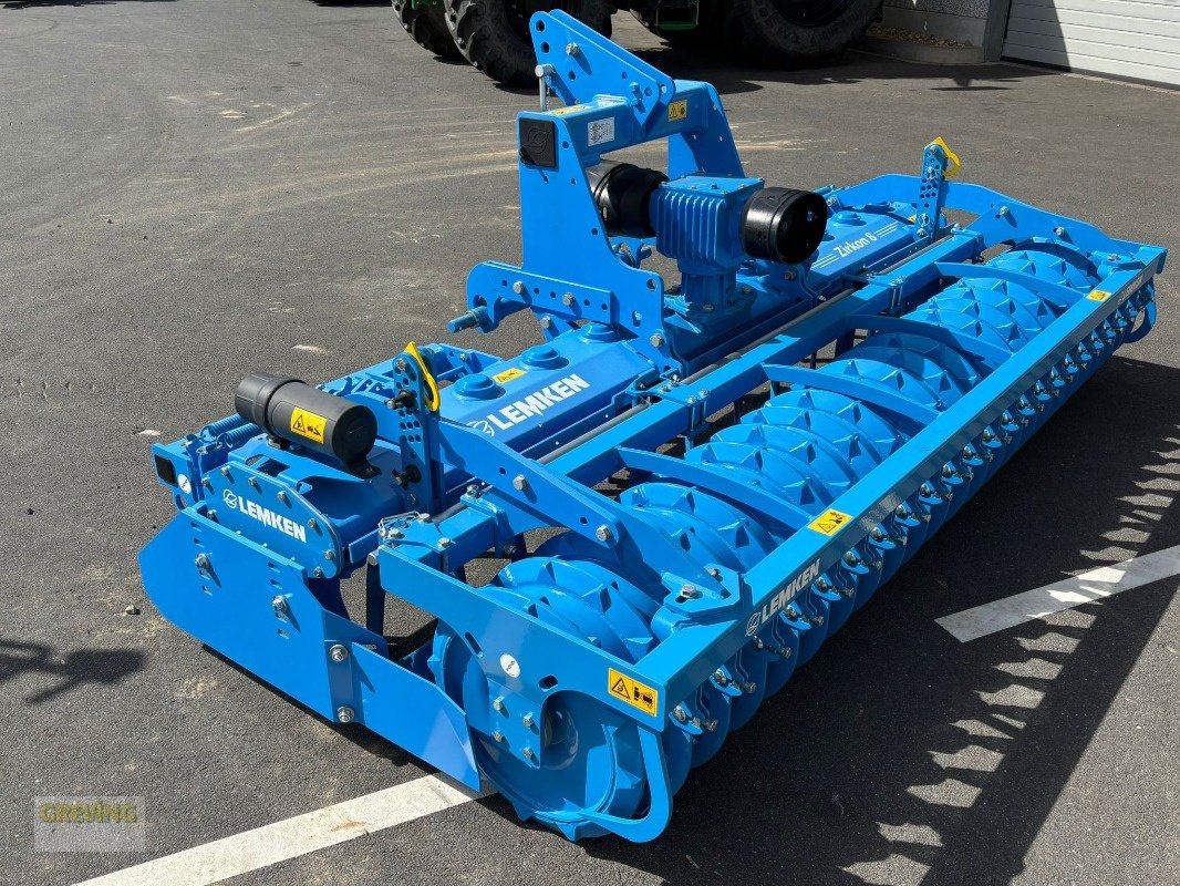 Kreiselegge of the type Lemken Zirkon 8/300, Neumaschine in Euskirchen (Picture 4)