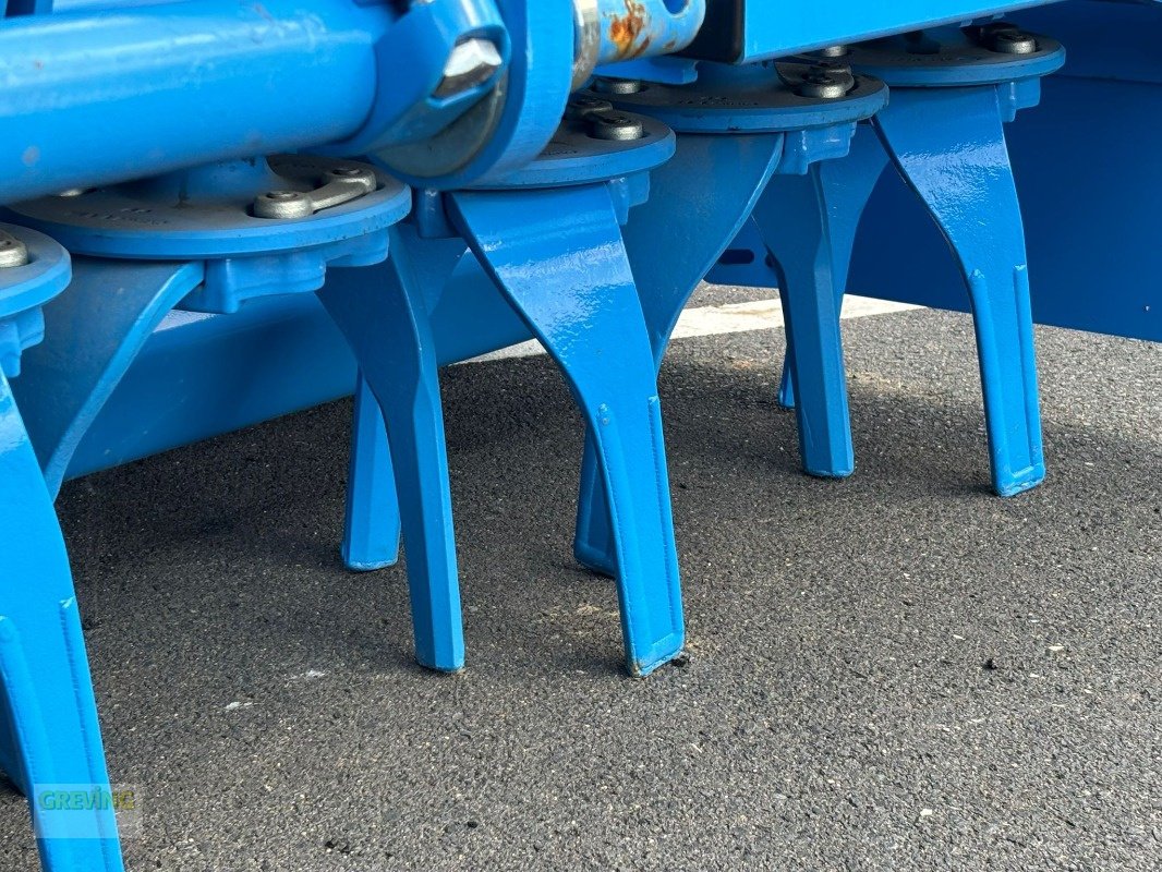 Kreiselegge of the type Lemken Zirkon 8/300, Neumaschine in Euskirchen (Picture 6)